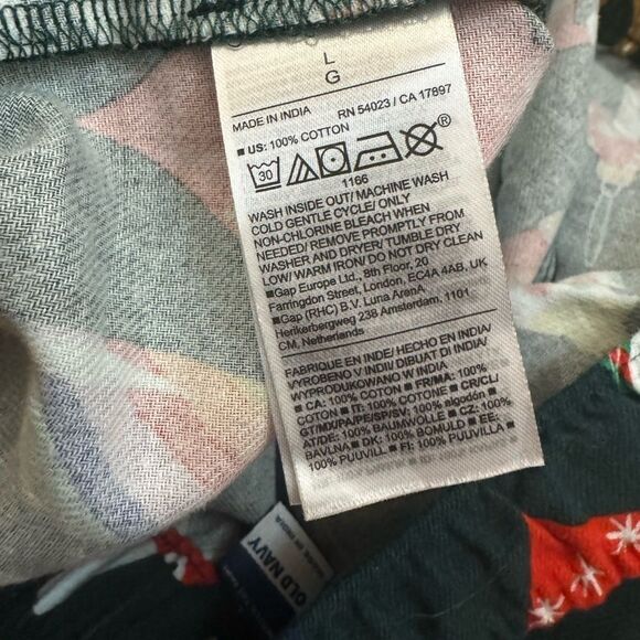 Old Navy Patterned Microfleece Pajama Jogger Pants - Christmas Size Large - Picture 6 of 6